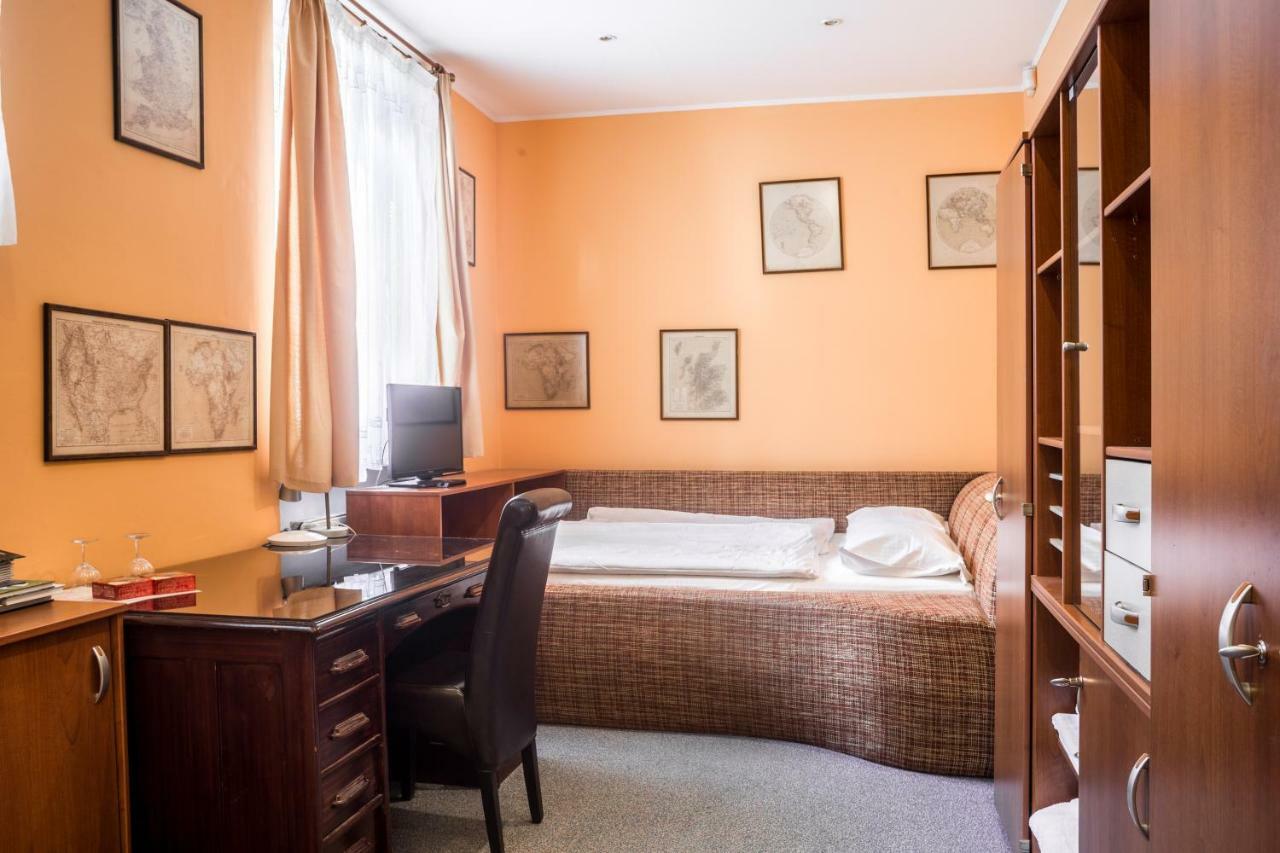 Pension Konopiste Бенешов Экстерьер фото